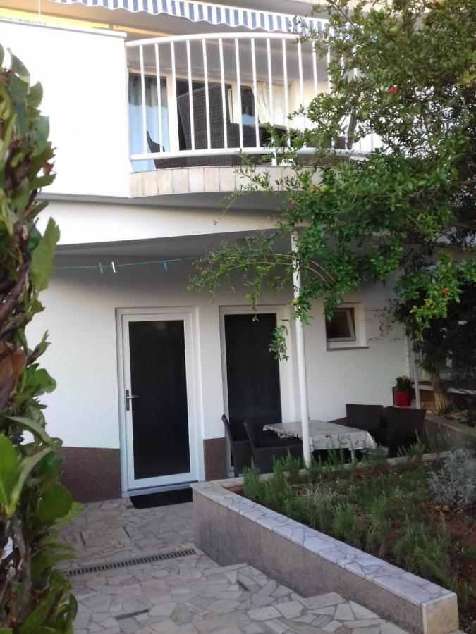 Kuca Moni Apartment Medulin Exterior photo